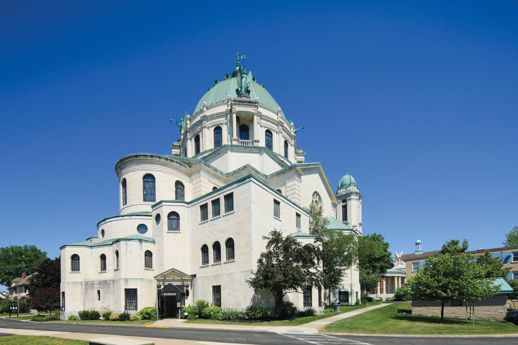 kcAug21-OLV-Basilica55.jpg